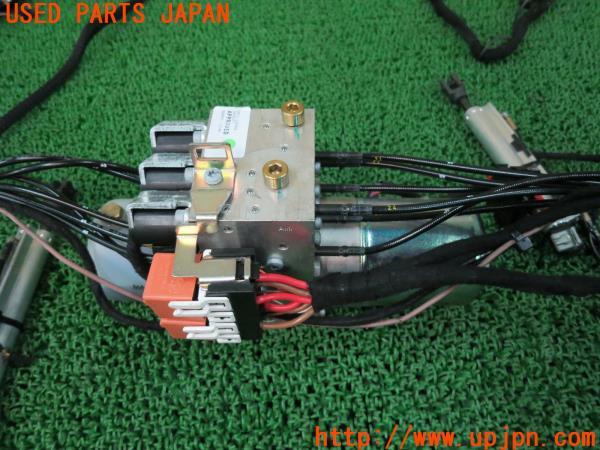 BMW Z4 E89 ハードトップ ハイドロリックユニット の商品画像