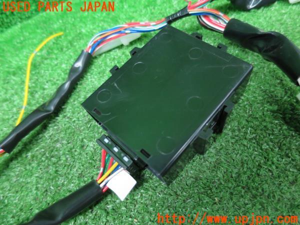 トヨタ純正 リバース連動ミラー 08642-00030 中古 の商品画像