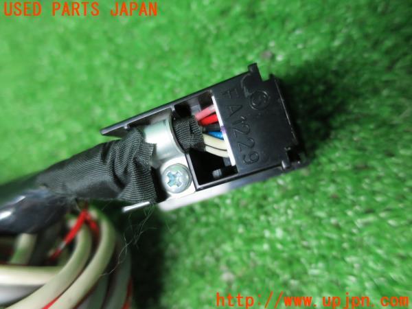 ソアラ(UZZ40)トヨタ純正 VTRアダプター 86191-32010 中古 の商品画像