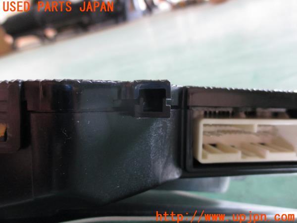 3UPJ=38440566]レクサスLS460(USF40 40系)前期 純正 パワートランクモーター ラゲージクローザー 電動 中古_m10