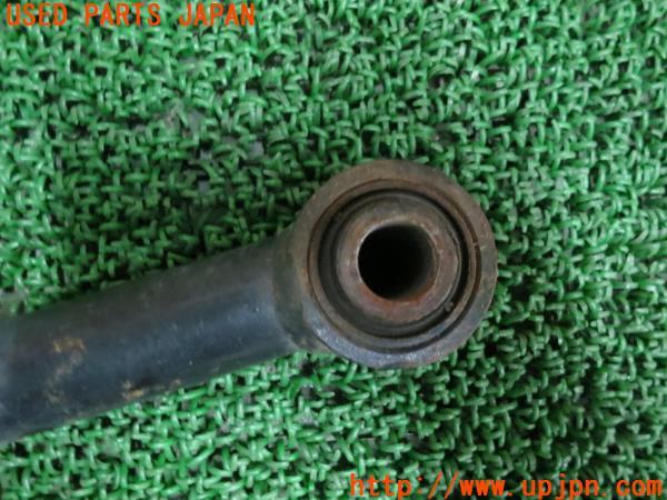 3UPJ=38810435]ランクル80系(HDJ81V)後期 リアラテラルロッド 延長加工？ 中古_m5
