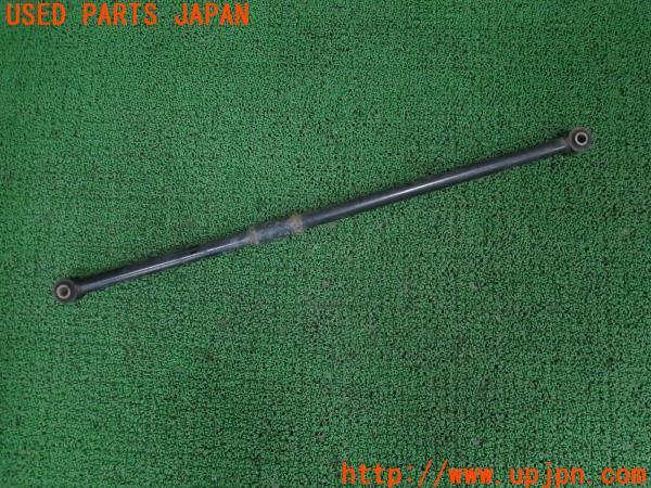 3UPJ=38810435]ランクル80系(HDJ81V)後期 リアラテラルロッド 延長加工？ 中古_m6