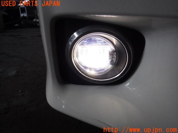 レクサスCT200h(ZWA10)純正OP フォグランプ DRL デイライト 左右