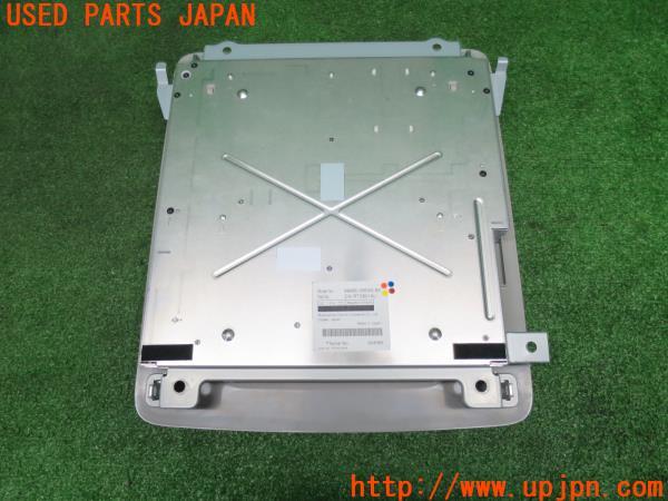 アルファード 20系(GGH20W)純正フリップダウンモニター 86680