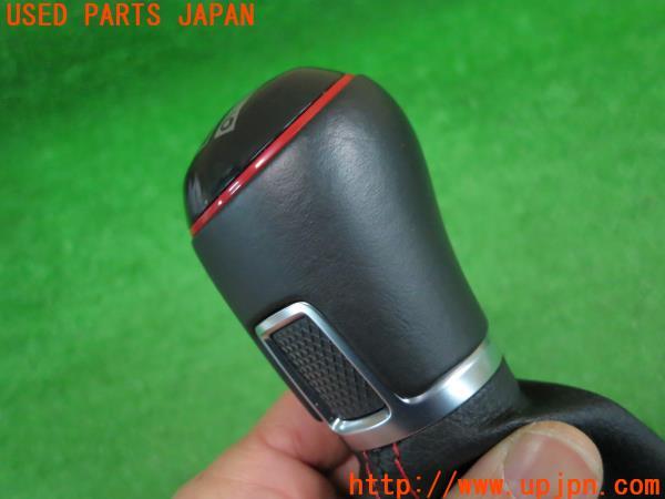 VWポロGTI(6RDAJ)純正 シフトノブ 6C0711113 6速MT 右H ブーツ付 VWポロGTI(6RDAJ)純正 シフトノブ 6C0711113 6速MT 右H ブーツ付