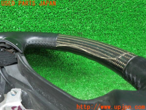 3UPJ=41150617]ポルシェ ボクスター986 純正 ATカーボンステアリング 996 ハンドル 割れ有 中古_m15