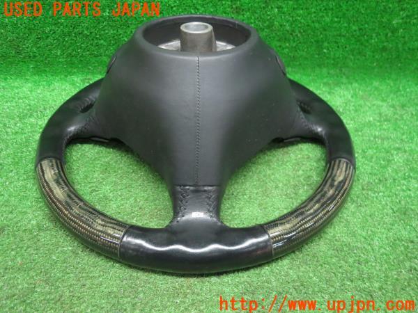 3UPJ=41150617]ポルシェ ボクスター986 純正 ATカーボンステアリング 996 ハンドル 割れ有 中古_m32