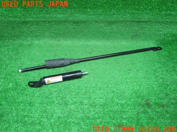 レクサスCT200h(ZWA10)純正 フロント パフォーマンスダンパー レクサスCT200h(ZWA10)純正 フロント パフォーマンスダンパー