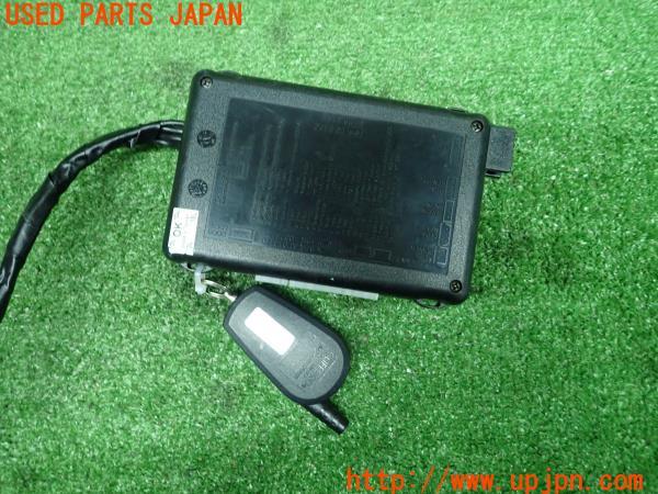 ランクル100系(UZJ100W)中期 社外 セキュリティ オートアラーム ランクル100系(UZJ100W)中期 社外 セキュリティ オートアラーム