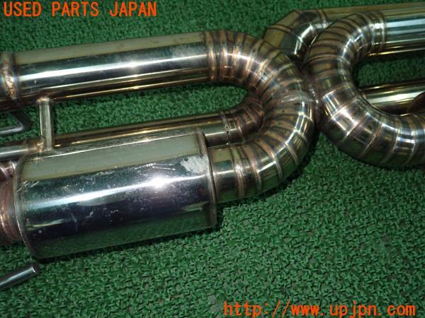 トヨタ 86 GT(ZN6 Z系 前期 A型)ワンオフ？ 2本出し マフラー