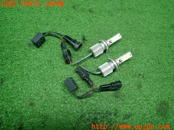 3UPJ=51010590]レクサスLS460(USF40)中期 社外 LEDバルブ フォグランプ用 2個 中古_m2