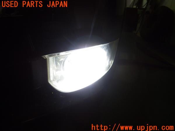 3UPJ=51010590]レクサスLS460(USF40)中期 社外 LEDバルブ フォグランプ用 2個 中古_m8