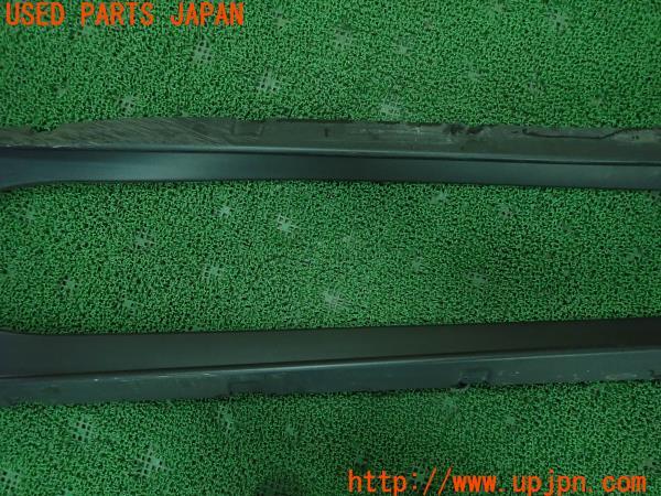 3UPJ=52670025]スバル BRZ(ZC6 E型)後期 純正 STi サイドアンダースポイラー サイドステップ 左右 難あり 中古_m5