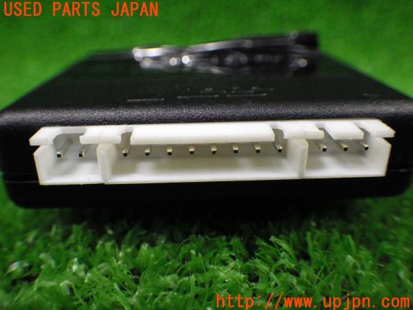 3UPJ=52760507]ハリアー ハイブリッド プレミアム(AVU65W 60系)前期 Jes TV CONTROL NAVI SV TVキット テレビ ナビ コントロール 中古_m3