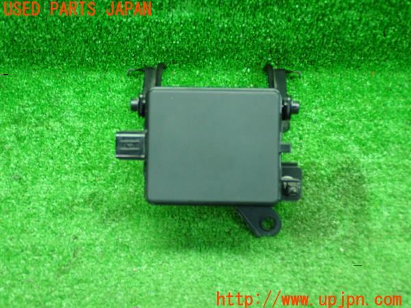 アルファード(GGH30W)前期 純正 ミリ波レーダー 88210-58070
