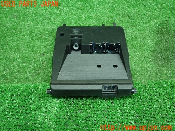 エスティマ(ACR50W)3代目 4期 純正 フロントカメラ 88181-0W050