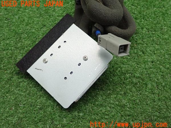 エルグランド(PE52 E52系)前期 純正 GPSアンテナ 259751JB0A ナビ用 