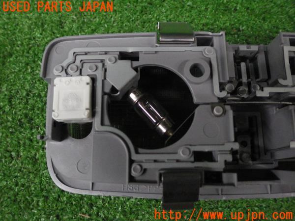 3UPJ=57760590]コルト ラリーアート Version R(Z27AG)中期 純正 ルームランプ 中古_m6