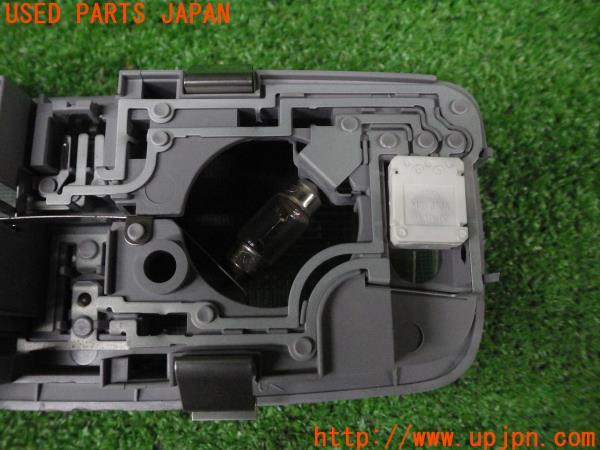 3UPJ=57760590]コルト ラリーアート Version R(Z27AG)中期 純正 ルームランプ 中古_m7
