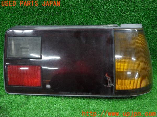 TOYOTA スプリンター トレノ(AE86 2ドア)前期 純正 KOITO コイト