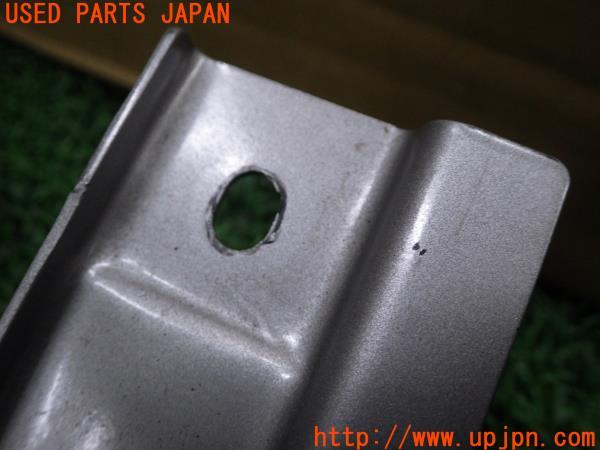 3UPJ=59800717]NISSAN シルビア(S15 SPEC-R)純正 トランク 補強バー プレート セット 中古_m3