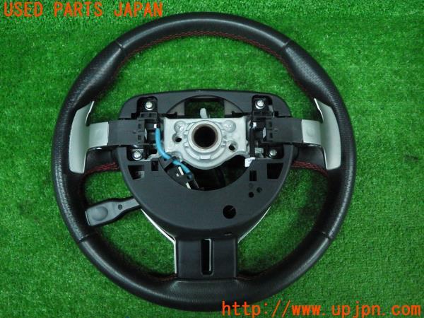 TOYOTA 86 GT(ZN6 D型)前期 純正 ステアリング 本革 AT パドル TOYOTA 86 GT(ZN6 D型)前期 純正 ステアリング 本革 AT パドル