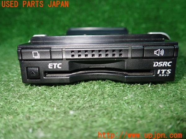 トヨタ ノアハイブリッド SI(ZWR80W)トヨタ純正 ビルトイン ETC