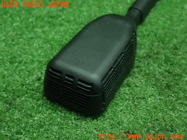 ヴォクシー(ノア)ハイブリッド(ZWR80G 80系)前期 純正 レイン