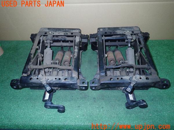 ランクル70系(HZJ73HV)純正 シートレール サスペンション 運転席