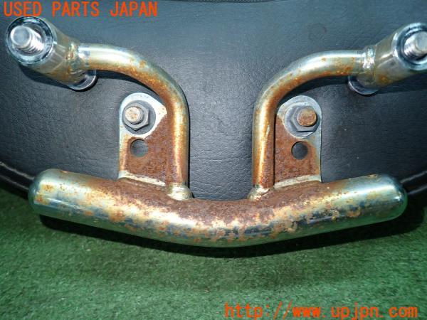 ヤマハ マジェスティ250(SG20J)純正 バックレスト タンデムバー ヤマハ マジェスティ250(SG20J)純正 バックレスト タンデムバー
